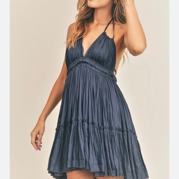 ResetbyJane Miranda dress in silver brand new. - Picture 8 of 8